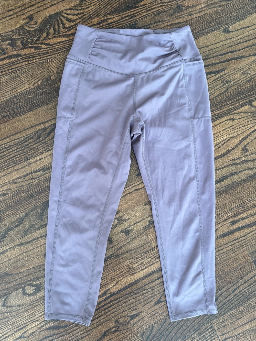 FB Movement by free people High-Rise Capri Leggings Dusty Lavender small 21”